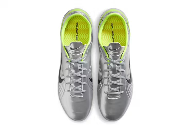 nike mercuriel vapor 1 (4 PAIRES DISPONIBLE)