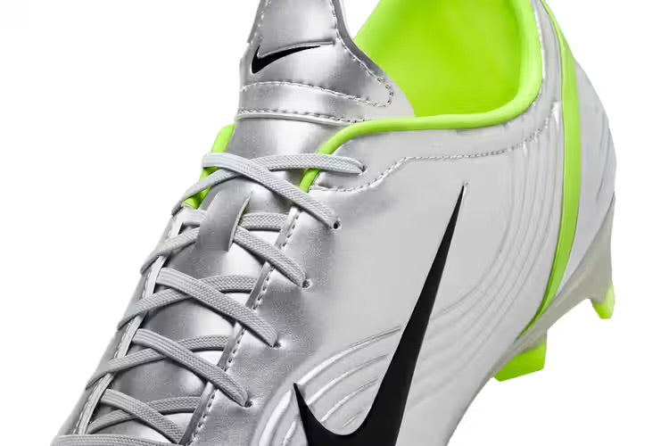 nike mercuriel vapor 1 (4 PAIRES DISPONIBLE)